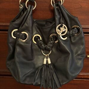 MICHAEL Michael Kors Black Shoulder Bag with Gold Details